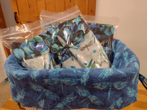 MNKatKraft Basket Liner Group - Blue Pansy - Blue Pansies on black background